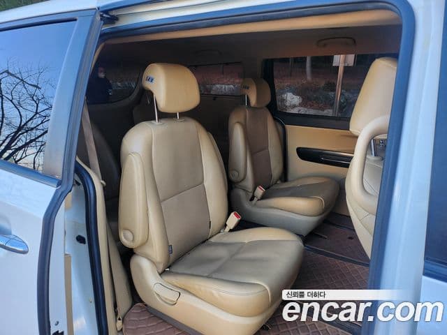 Kia All New Carnival Prestige, 2015 15