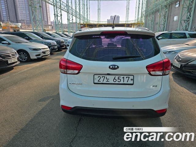 Kia All New Carens Prestige, 2014 3