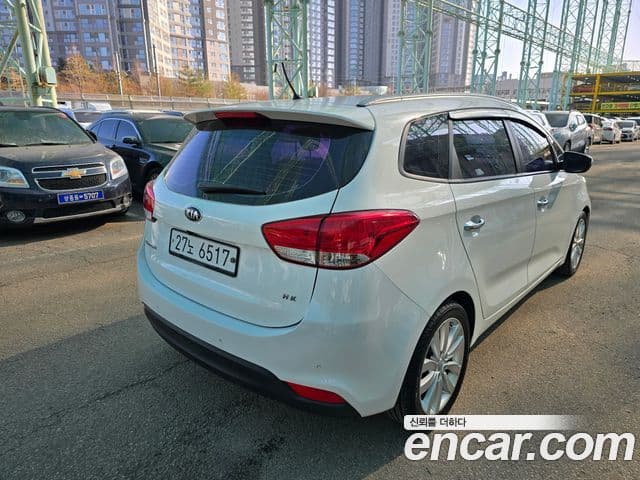 Kia All New Carens Prestige, 2014 4