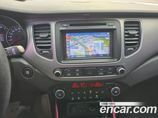 Kia All New Carens Prestige, 2014 16