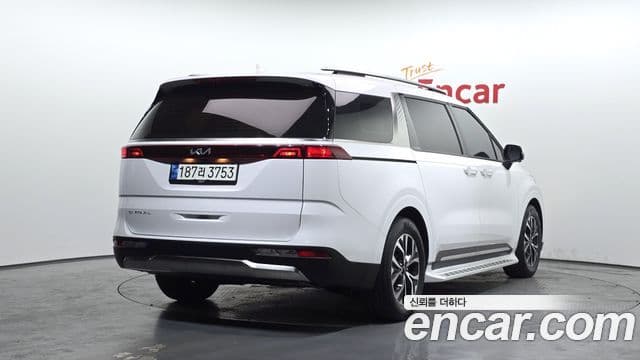 Kia Carnival 4세대 Signature, 2022 2