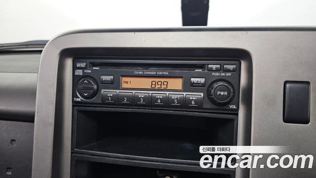 Nissan 큐브 Z11, 2004 18