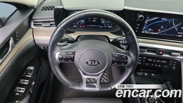 Kia K5 3세대 Signature, 2021 13