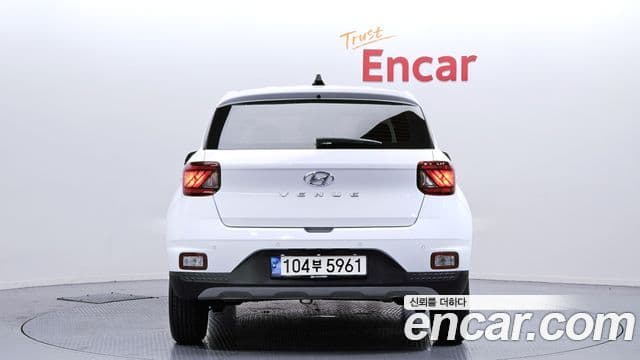 Hyundai Venue Modern, 2021 4