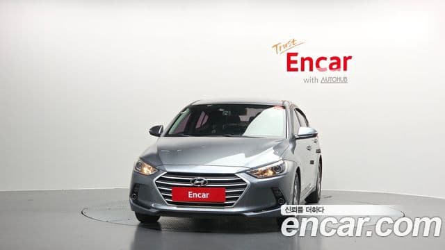 Hyundai Avante AD Style, 2018 3