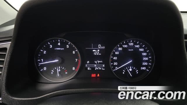 Hyundai Avante AD Style, 2018 8