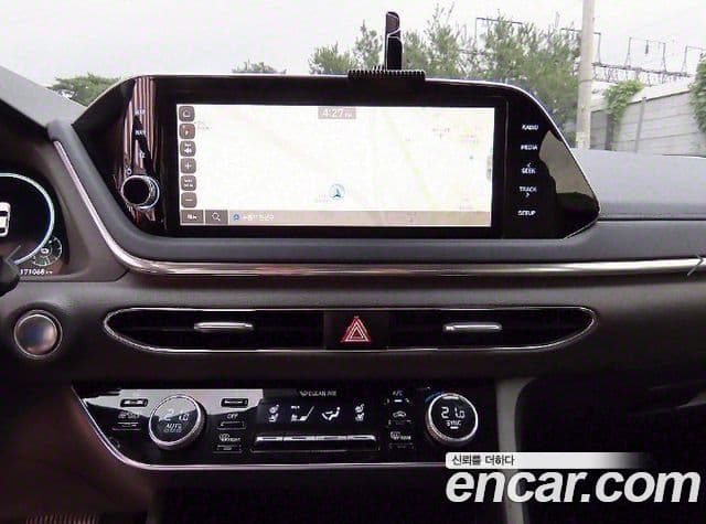 Hyundai Sonata гибрид (DN8) Premium Plus, 2022 14