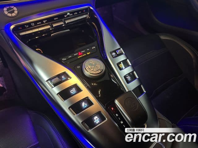Mercedes-Benz AMG GT 4도어 43 4MATIC+, 2019 9