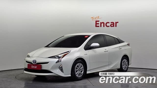 Toyota 프리우스 4세대 1.8 E, 2016 1