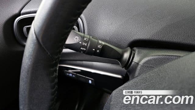 Toyota 프리우스 4세대 1.8 E, 2016 14