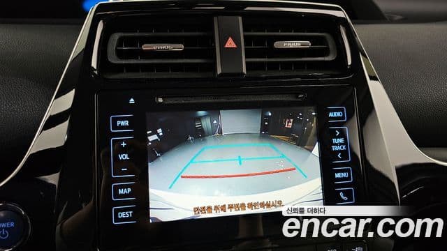 Toyota 프리우스 4세대 1.8 E, 2016 17