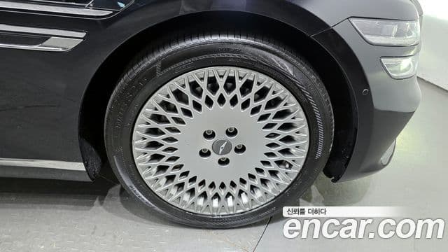 Genesis G80 (RG3) бензин 2.5 турбо 2WD, 2023 все фото