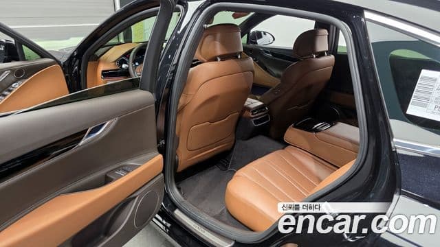 Genesis G80 (RG3) бензин 2.5 турбо 2WD, 2023 11