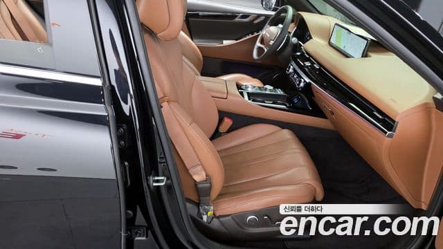 Genesis G80 (RG3) бензин 2.5 турбо 2WD, 2023 12