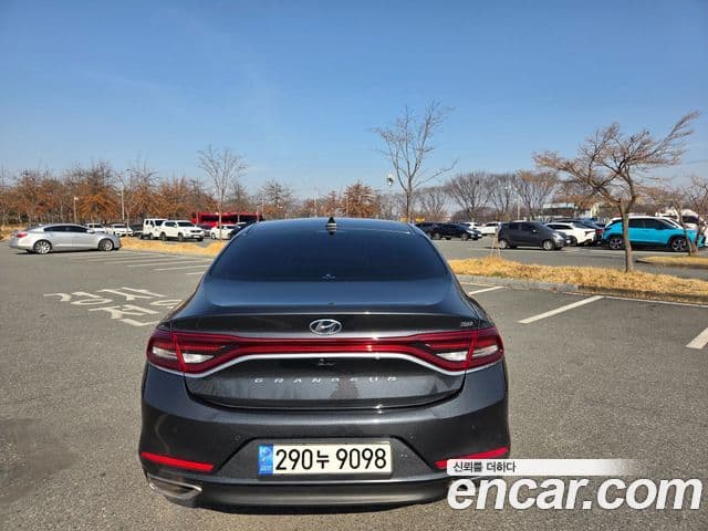 Hyundai Grandeur IG Exclusive, 2018 4