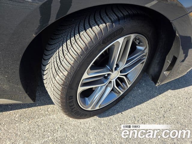 Hyundai Grandeur IG Exclusive, 2018 19