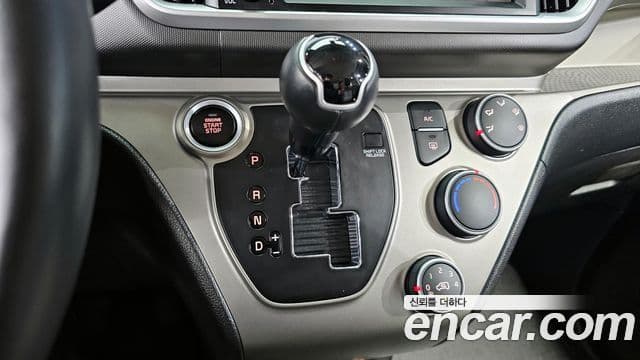 Kia The / новый New Ray Signature, 2021 9