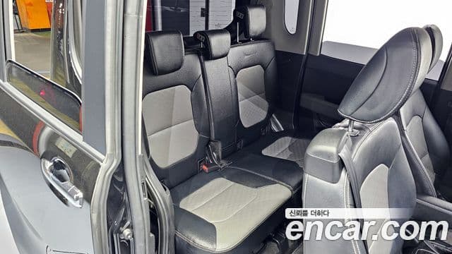 Kia The / новый New Ray Signature, 2021 12