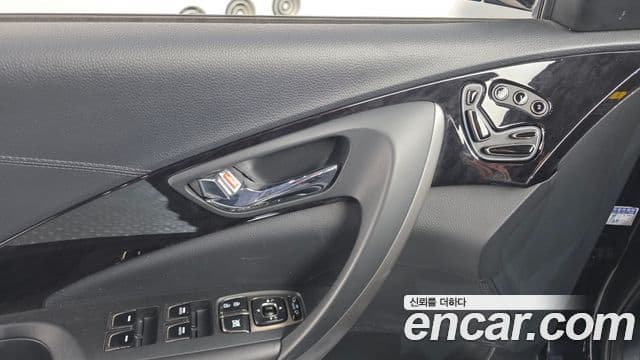 Hyundai Grandeur HG Premium, 2014 12