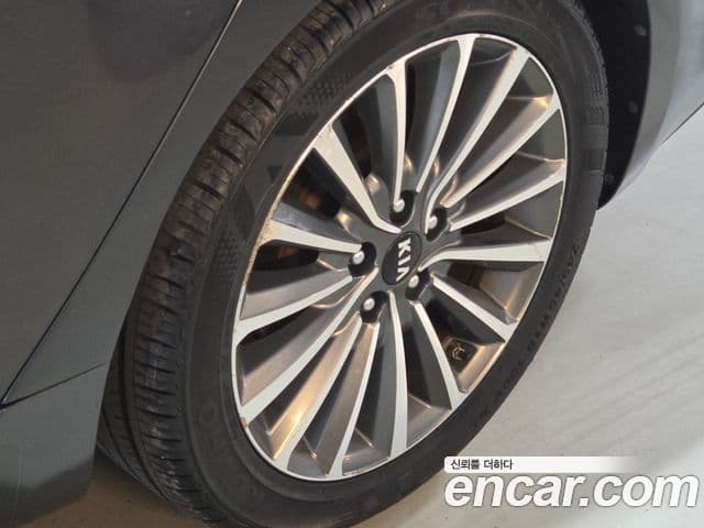 Kia All New K7 Prestige, 2016 17