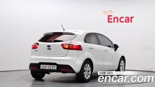 Kia All New Pride Deluxe, 2014 2