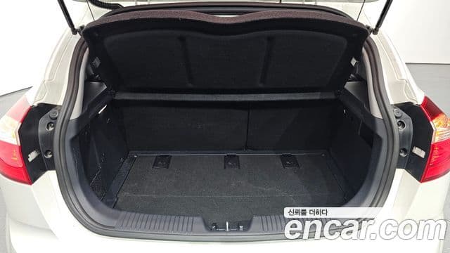 Kia All New Pride Deluxe, 2014 20