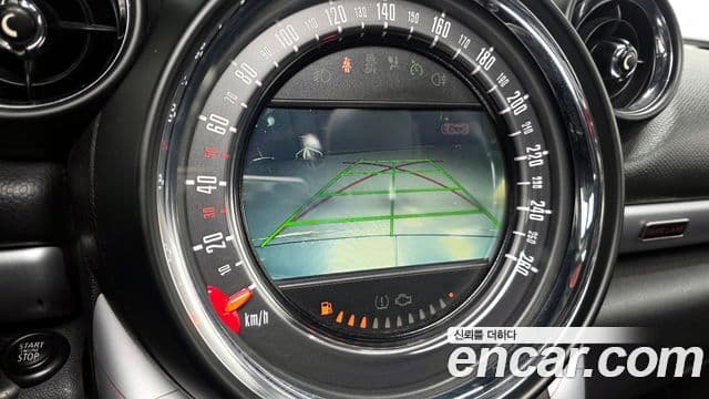 Mini Cooper SD Countryman 1세대, 2016 15