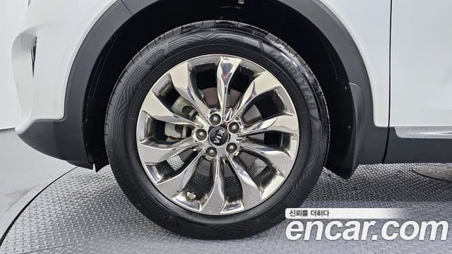 Kia The / новый New Sorento Noblesse Special, 2018 все фото