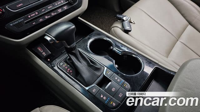 Kia The / новый New Carnival Special, 2019 9