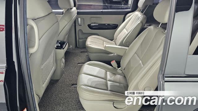 Kia The / новый New Carnival Special, 2019 12