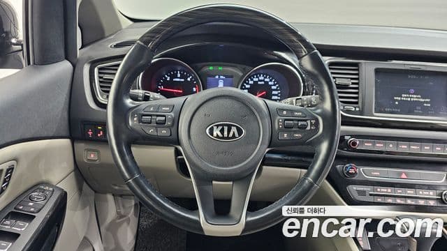 Kia The / новый New Carnival Special, 2019 13