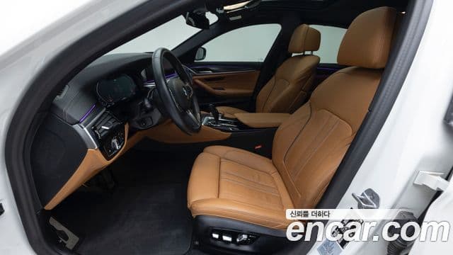 BMW 5시리즈 (G30) 520i M Sport, 2023 10