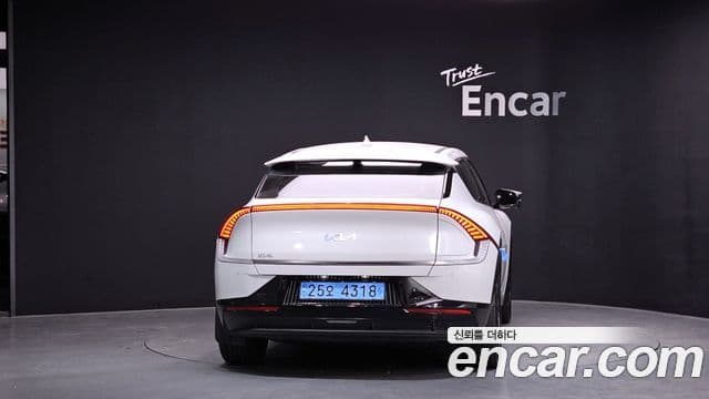 Kia EV6 Earth, 2023 4