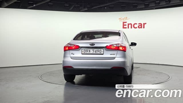 Kia K3 Luxury, 2015 4