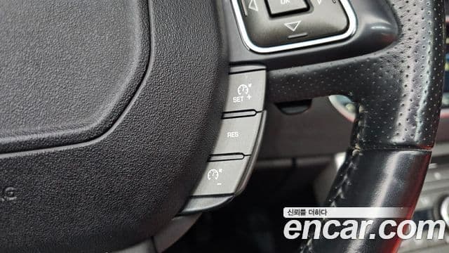 Land Rover Range Rover Evoque 2.0 TD4 SE Dynamic кабриолет, 2017 18