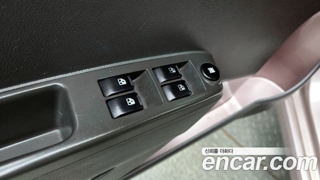 Chevrolet(GM대우) Spark Tattoo Edition, 2012 11