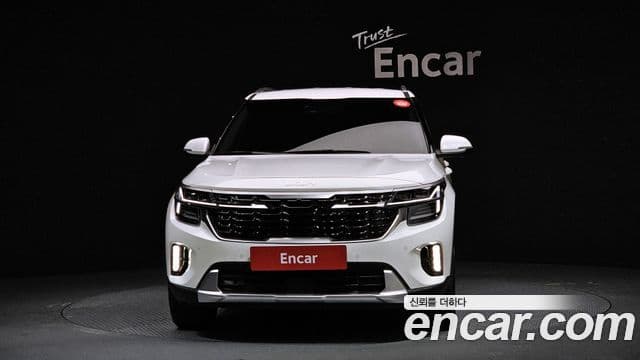 Kia The / новый New Seltos Signature, 2024 3