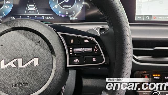 Kia The / новый New Seltos Signature, 2024 19