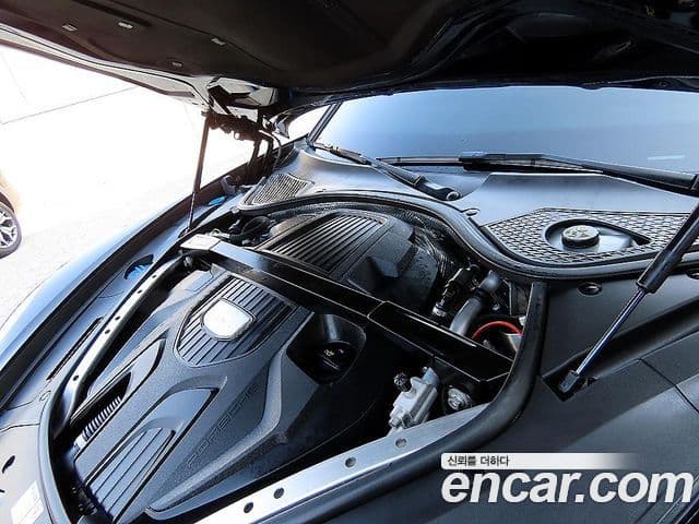 Porsche Panamera (971), 2020 19