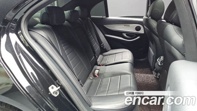 Mercedes-Benz E-класс W213 Avantgarde, 2020 12