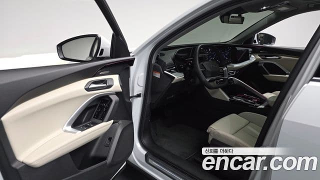 Audi Q5 (80A) 40 TFSI Quattro S Line, 2025 11