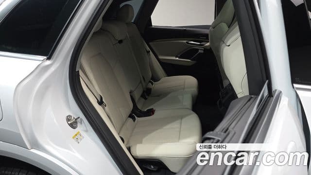 Audi Q5 (80A) 40 TFSI Quattro S Line, 2025 12