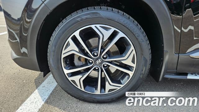 Hyundai Santa Fe TM Exclusive Special, 2019 все фото