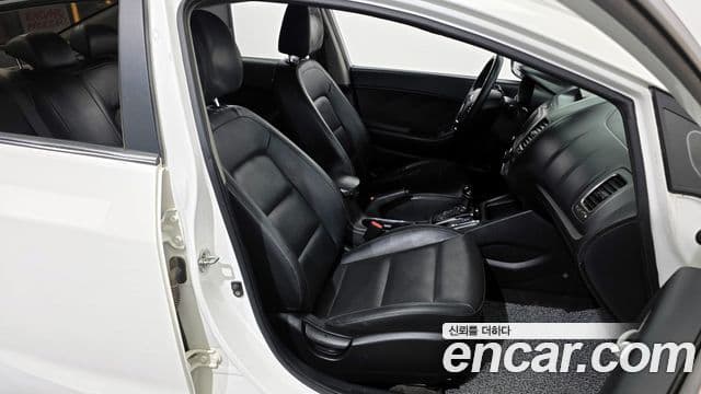 Kia The / новый New K3 Prestige, 2017 12