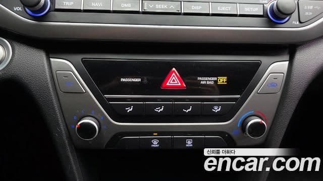 Hyundai Avante AD 1.6 GDI Value Plus, 2017 17