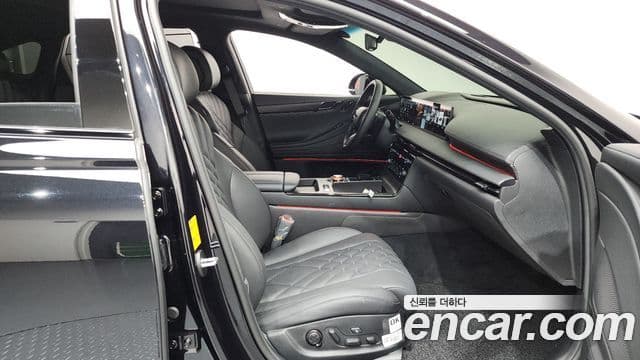 Genesis G80 (RG3) чёрный, 2026 11