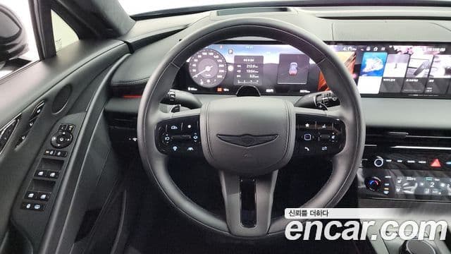 Genesis G80 (RG3) чёрный, 2026 13