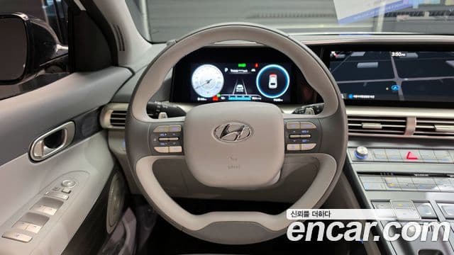 Hyundai NEXO Premium, 2023 13