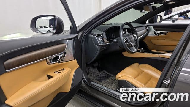 Volvo V90 Cross Country B5 Pro AWD, 2021 10