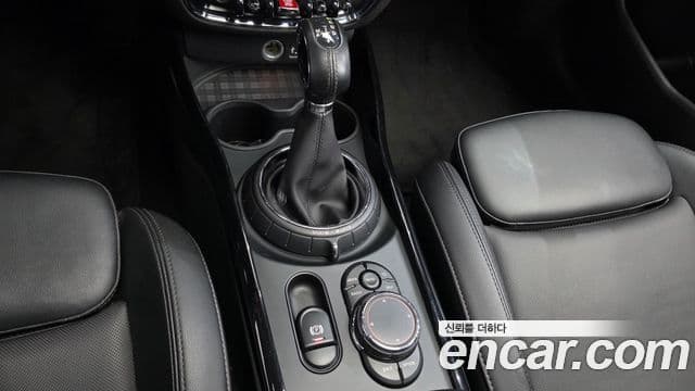 Mini Cooper D 클럽맨 2세대, 2016 9